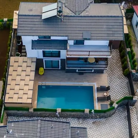 Lux Tatilin Dogru Adresi - Caner Villa *