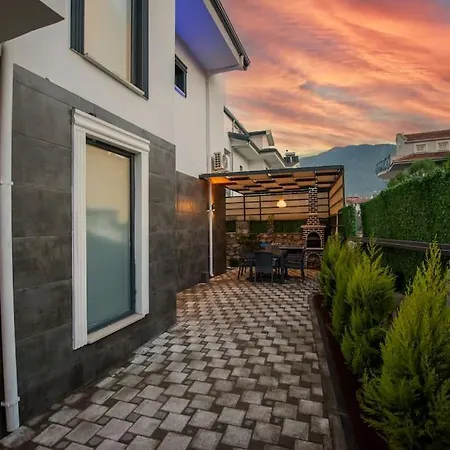 Lux Tatilin Dogru Adresi - Caner Fethiye